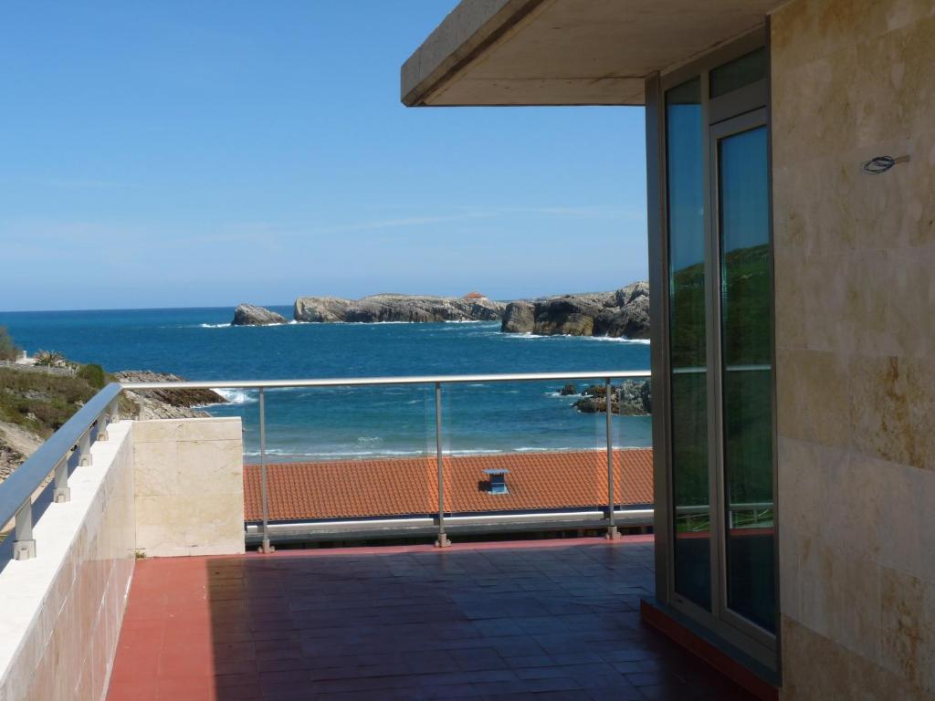 Apartamentos Maradentro Soto de la Marina Szoba fotó