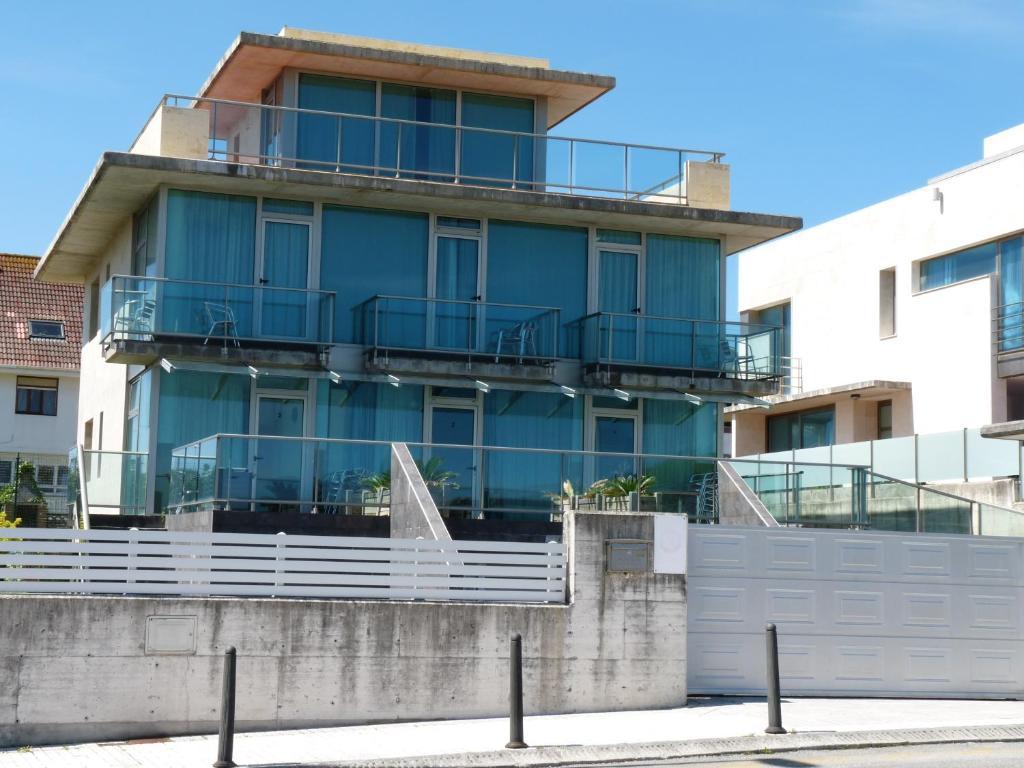 Apartamentos Maradentro Soto de la Marina Kültér fotó