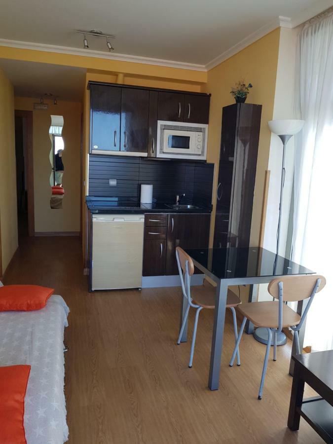 Apartamentos Maradentro Soto de la Marina Kültér fotó