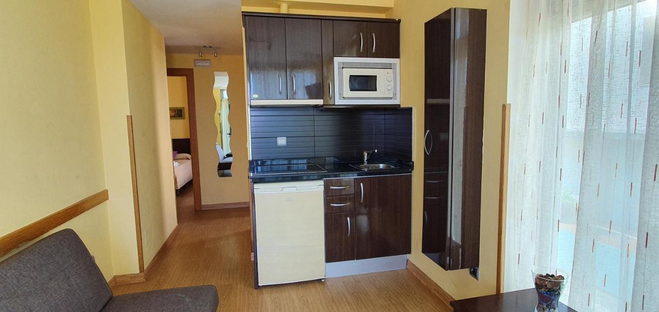 Apartamentos Maradentro Soto de la Marina Kültér fotó